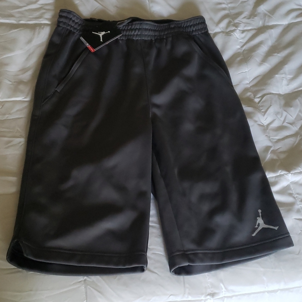 Jordan therma-fit shorts
